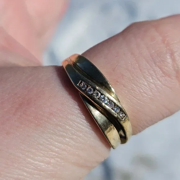 10K Yellow Gold Imitation Bypass Diamond Channel Set Men's Band Ring Size 9.75